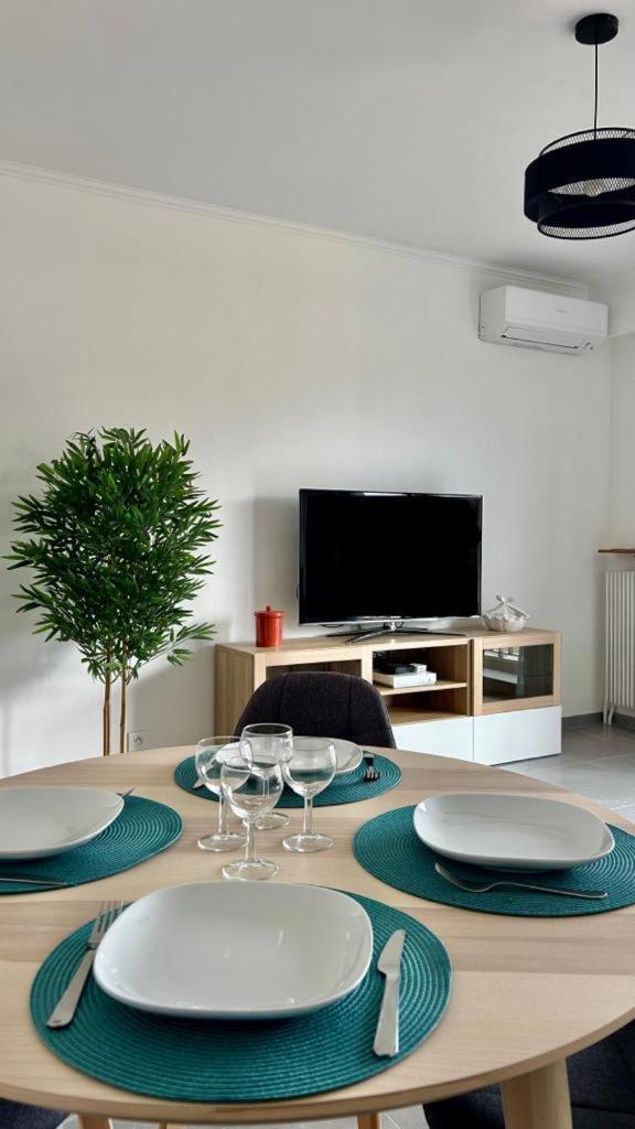 Menton Centre, Jardin Bioves, Casino Apartamento Exterior foto